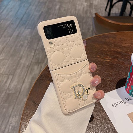 アイフォン 13 pro max綺麗Diorスマホケース
