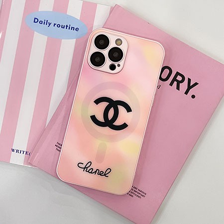 iphone 15plus カバー chanel 