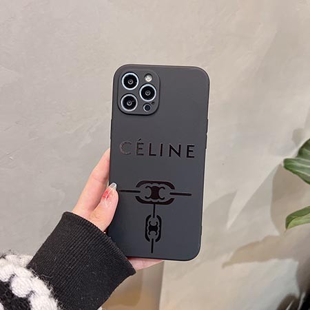 セリーヌ celine iphone15 ultra カバー 