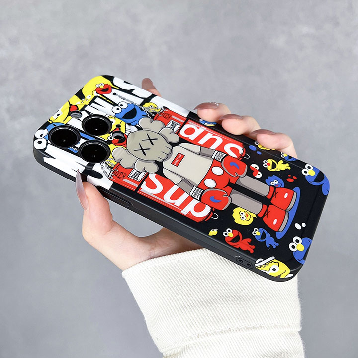 kaws カウズ iphone13promax ケース 