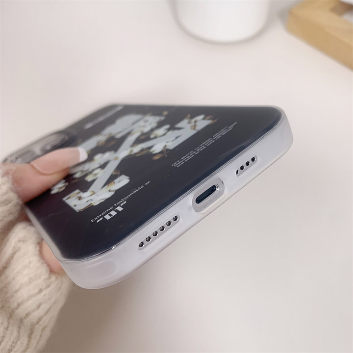 Off White アイフォン 14pro シリコン 携帯ケース