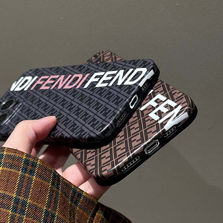 アイフォーン14Pro ケース 送料無料 fendi