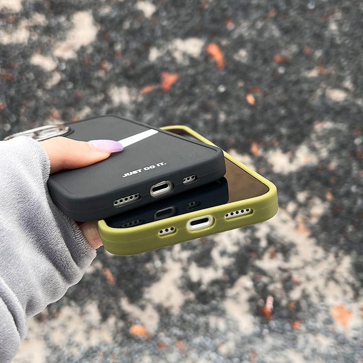 アイフォン 14 個性 Nike 携帯ケース