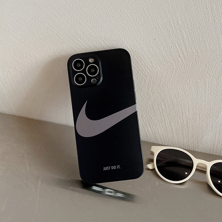 アイフォン 12プロマックス Nike おすすめ ケース