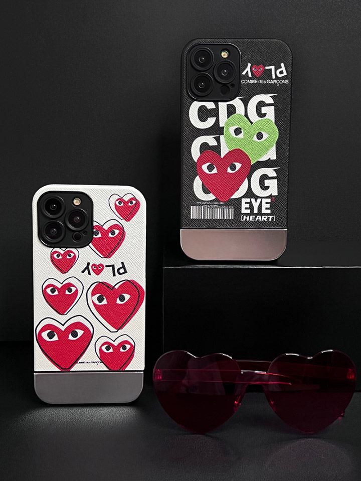 comme des garçons スマホケース iphone14プラス 