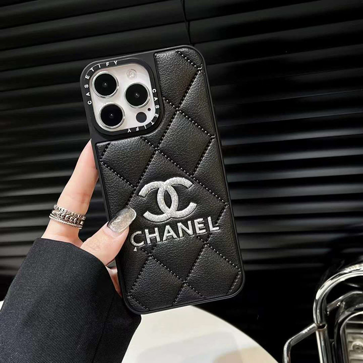 シャネル chanel カバー アイフォーン15プロ 