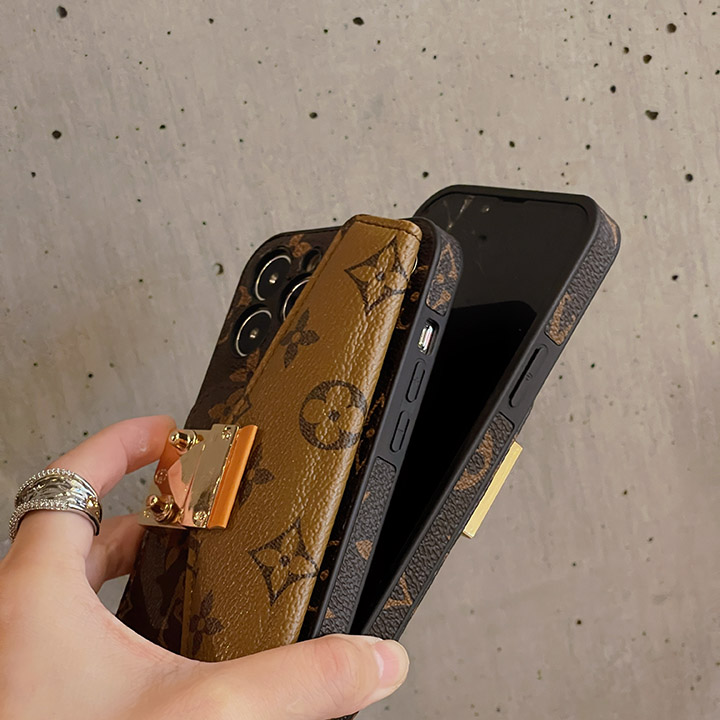 ブランド 携帯ケース iphone15plus 