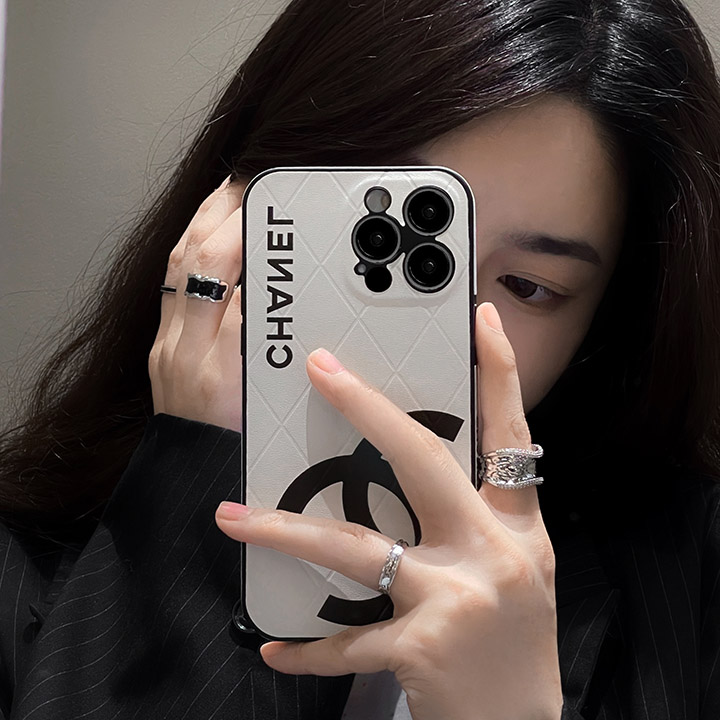 chanel シャネル アイホン 15 携帯ケース 