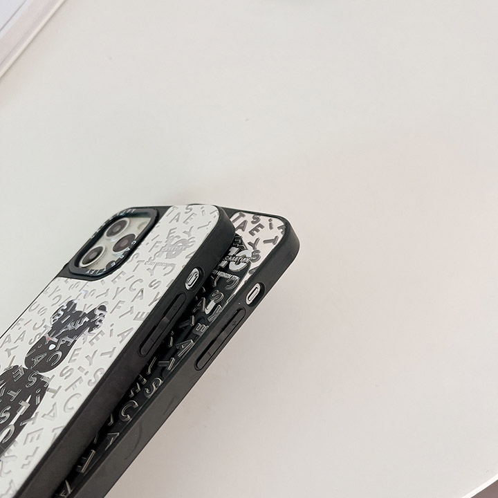 ブランド 携帯ケース アイフォン 15プロ ベアブリック bearbrick 